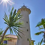 Comfortable Flat Near The Sea With Garden Apartment