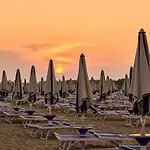 Comfortable Flat Near The Sea With Garden Apartment Bibione