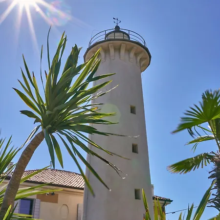 Comfortable Flat Near The Sea For Six Guests Bibione