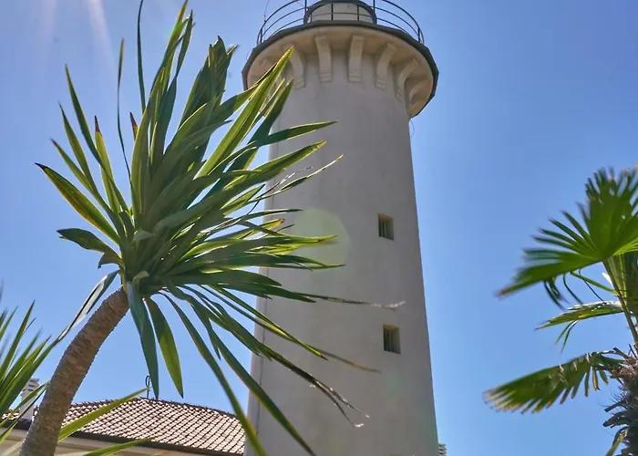 Comfortable Flat Near The Sea With Garden *