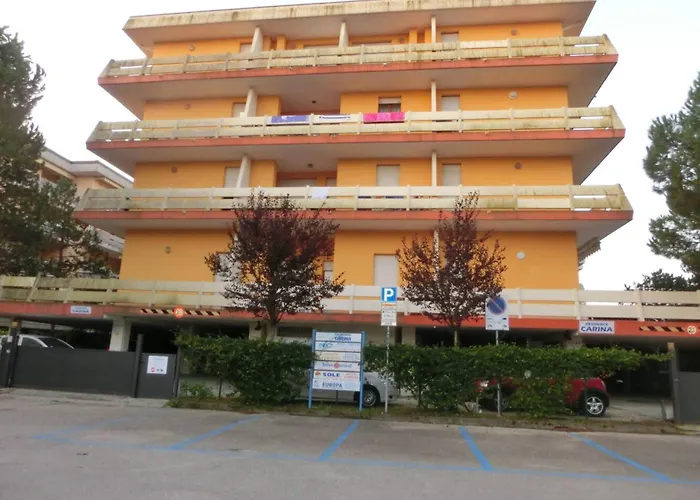 Daire Comfortable Flat Near The Sea With Garden Bibione